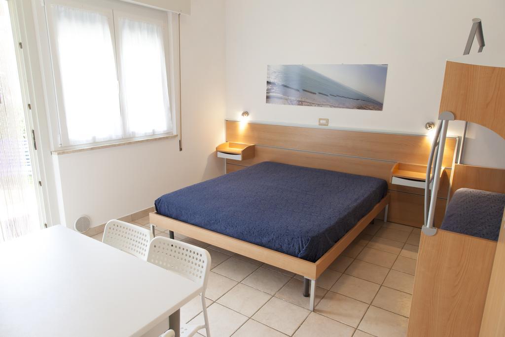Residence Casabianca Porto San Giorgio Exteriör bild