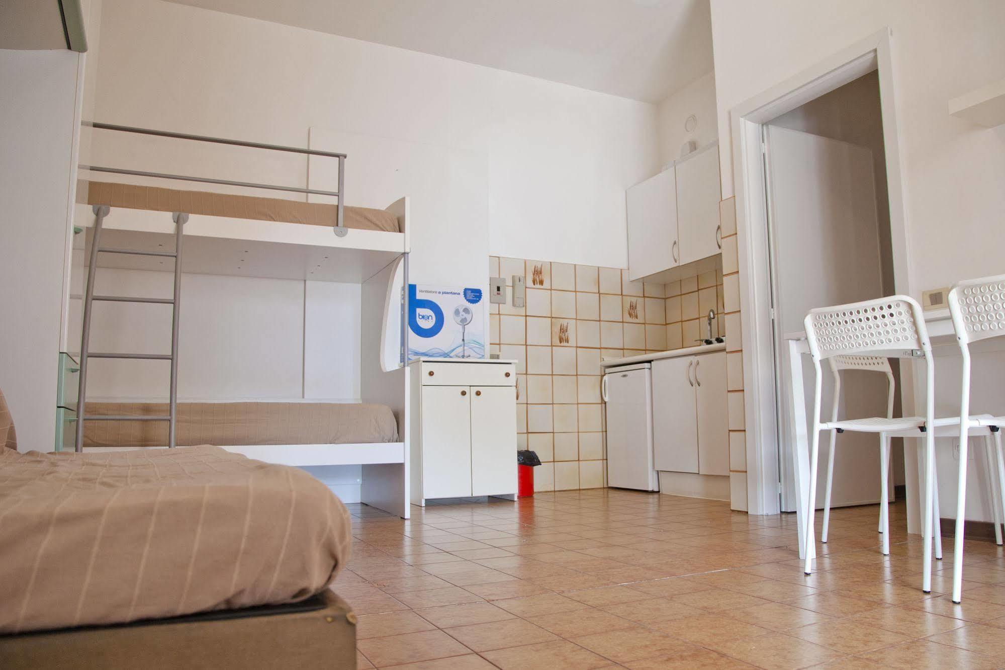 Residence Casabianca Porto San Giorgio Exteriör bild